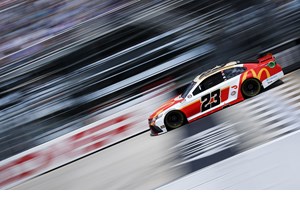 Πωλείται η BMW 850i του Michael Jordan-με χειροκίνητο κιβώτιο και "σωστή" πινακίδα - εικόνα 2