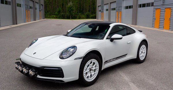 Το θωρακισμένο Lucid Air Sapphire μοιάζει βγαλμένο από ταινία του James Bond - εικόνα 5