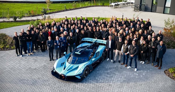 O Mate Rimac απολαμβάνει να ντριφτάρει στα χιόνια (video) - εικόνα 1