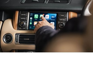 Το νέο iOS 26 απογειώνει την εμπειρία του Apple CarPlay - εικόνα 1