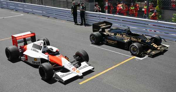 Ducati Monster περιορισμένης παραγωγής αφιερωμένη στον Ayrton Senna - εικόνα 5