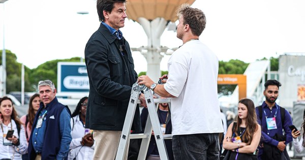 Η επετειακή έκδοση της BMW για τα 50 χρόνια της Σειράς 3 θα έχει μοναδικά ρετρό χρώματα - εικόνα 6