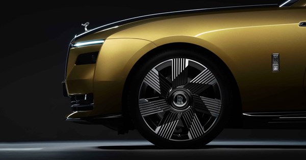 H Lamborghini Revuelto της Novitec σε ταξιδεύει στη δεκαετία του 1990 και την θρυλική Diablo - εικόνα 8