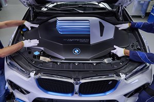 Οι BMW X5 M και X6 M Competition έγιναν υβριδικές - εικόνα 5
