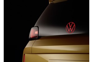 Πώς δρούσε η σπείρα με τα κλεμμένα αυτοκίνητα-πουλούσε μεταχειρισμένα με πλαστά χαρτιά - εικόνα 6