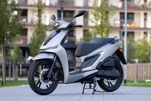 Αυτό είναι το πιο φθήνο scooter στα 125cc στην Ελλάδα-πόσο κοστίζει - εικόνα 1