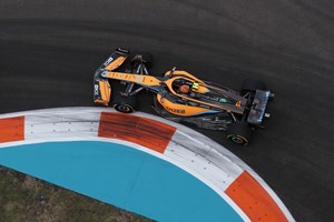 Νέα χρώματα για την Red Bull στο F1 GP Μαϊάμι - εικόνα 2