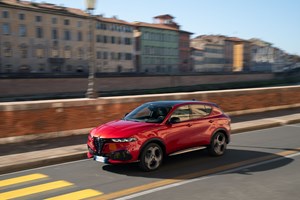 H Skoda αναβιώνει το πρώτο της coupe με τον κινητήρα πίσω - εικόνα 2