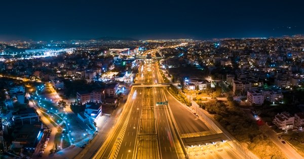 Η Bugatti σχεδίασε ποτηροθήκη αποκλειστικά για μια πελάτισσα (video) - εικόνα 4