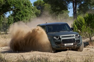 Η νέα δημιουργία της Land Rover Classic κοστίζει όσο ένα supercar - εικόνα 1