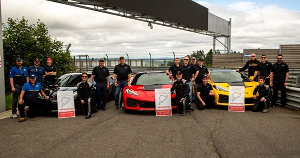 Η τιμή της Corvette ZR1X κάνει τα hypercars να μοιάζουν παράλογα ακριβά - εικόνα 1