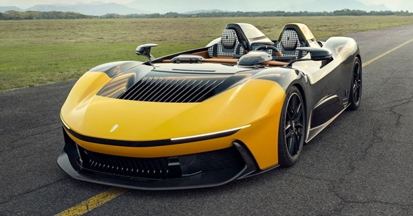 Μόνο δύο Pininfarina Battista Reversario θα παραχθούν - εικόνα 7