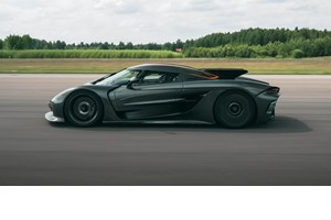 Η μάχη του χειροκίνητου κιβωτίου: Aston Martin Valour εναντίον Porsche 911 S/T - εικόνα 6