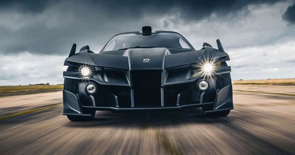 Πόσο κοστίζει ένα πιστό αντίγραφο του Batmobile Tumbler - εικόνα 5