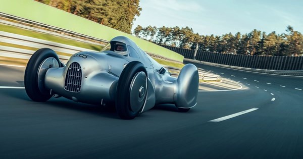 F1: Η πρόθεση για επιστροφή των V8 είναι πλέον επίσημη - εικόνα 5