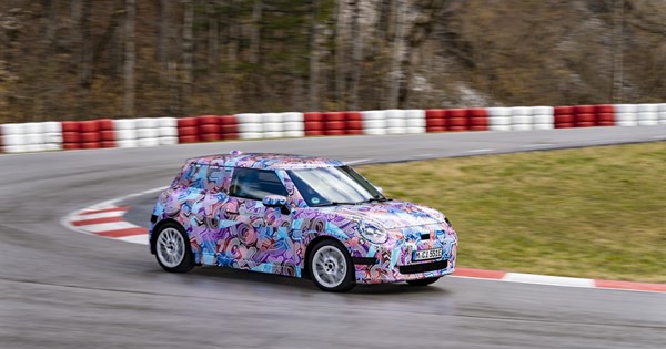 Έχουμε στοιχεία για το supercar Alfa Romeo περιορισμένης παραγωγής - εικόνα 4