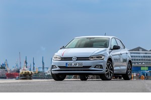 Με αυτό το αυθεντικό Ford Sierra RS500 συνεχίζεται η παράδοση ενός θρύλου - εικόνα 6