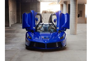 Ferrari Roma Spider: Ένα αριστούργημα με υφασμάτινη οροφή - εικόνα 9