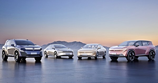 Ο επικεφαλής σχεδιασμού της Nissan Ευρώπης κάνει αποκαλύψεις για το επόμενο GT-R - εικόνα 2