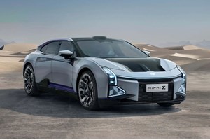 Η κινεζική απομίμηση της Rolls-Royce Phantom είναι ακριβότερη από την αυθεντική - εικόνα 1