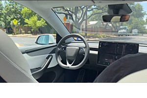 F1: Δείτε τον Brad Pitt να οδηγεί μια McLaren (Video) - εικόνα 2