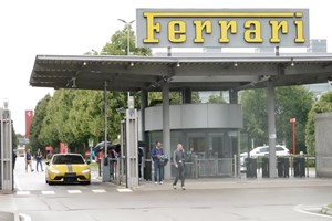 Έρχεται ο αντικαταστάτης της Mercedes EQC και αυτή τη φορά στοχεύει ψηλά - εικόνα 6