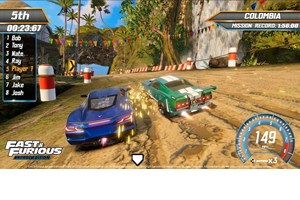 Απίστευτο περιστατικό: Οδηγός Tesla μπήκε ανάποδα σε πίστα αγώνων για να φορτίσει - εικόνα 6