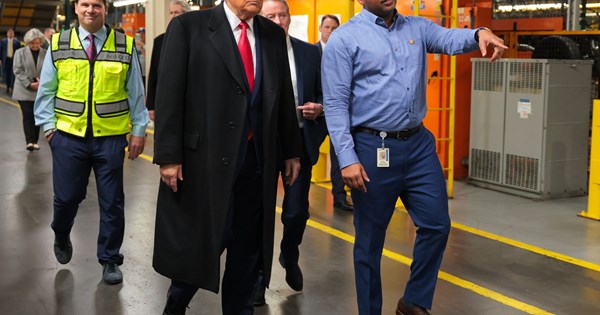 Μια γυναίκα σχεδιάζει τη δική της Bentley Batur και γράφει ιστορία - εικόνα 9