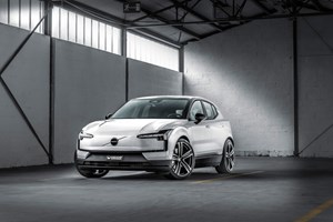 Η ολική έκλειψη ηλίου επηρέασε το Ford Bronco Raptor - εικόνα 5