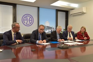 Το NIO ET9 μπορεί να τινάξει το χιόνι από το αμάξωμά του (video) - εικόνα 3