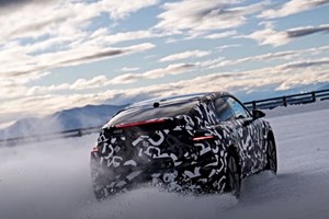 Ηλεκτρικό hypercar που βάζει τον οδηγό πάνω από την τεχνολογία - εικόνα 8