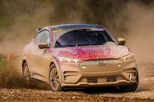 Η πρώτη τετρακίνητη Porsche ήταν στρατιωτικό όχημα (video) - εικόνα 6