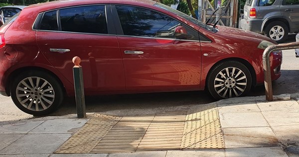 Επίσημο: 18 ευρώ την ώρα το πάρκινγκ στο Παρίσι για βαριά αυτοκίνητα - εικόνα 4