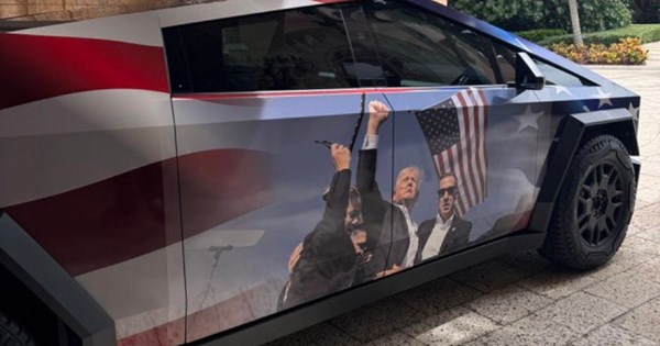 Rolls-Royce Spectre Semaphore: εμπνευσμένη από την Καλιφόρνια (εικόνες) - εικόνα 1