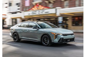 Ο Stig οδηγεί την Porsche 911 GT3 RS στην πίστα του Top Gear (video) - εικόνα 5