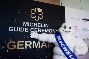 Αποστολή στη Μάλαγα: Οδηγούμε το νέο Toyota bZ4X - εικόνα 14