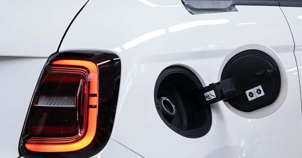 Το αυτοκίνητο του καλοκαιριού λέγεται FIAT Topolino Vilebrequin - εικόνα 7