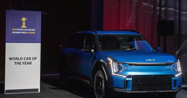 Πότε θα κυκλοφορήσει το προσιτό ηλεκτρικό KΙΑ EV3 - εικόνα 1