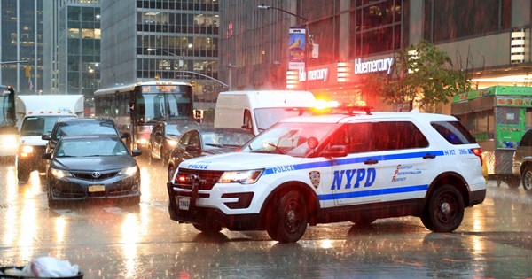 Η αστυνομία συνέλαβε οδηγό σε κόντρα-πήγαινε με 287 km/h - εικόνα 6