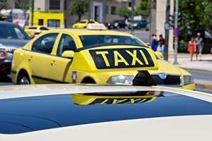 Εφαρμογές ταξί και Free Now εναντίον Uber: Ποια κερδίζει την μάχη στην Ελλάδα - εικόνα 1