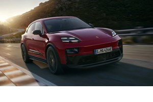 Γιατί η Porsche επιστρατεύει την 918 Spyder στην παρουσίαση της ηλεκτρικής Cayenne - εικόνα 1