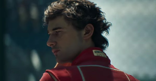 Η τεχνητή νοημοσύνη ζωντανεύει τον Ayrton Senna | Top Gear Greece