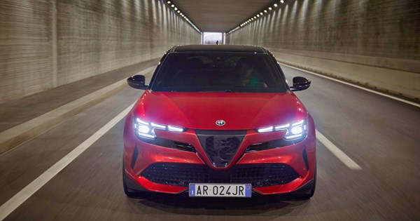 Stellantis και Renault μίλησαν ανοιχτά για τις φήμες περί συγχώνευσης - εικόνα 5