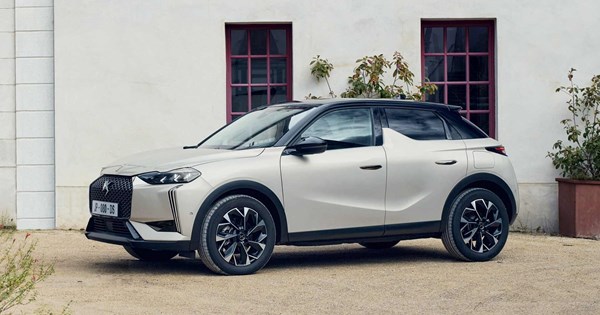 Η DS τιμά τον Antoine de Saint Exupéry με νέες εκδόσεις των αυτοκινήτων της - εικόνα 4