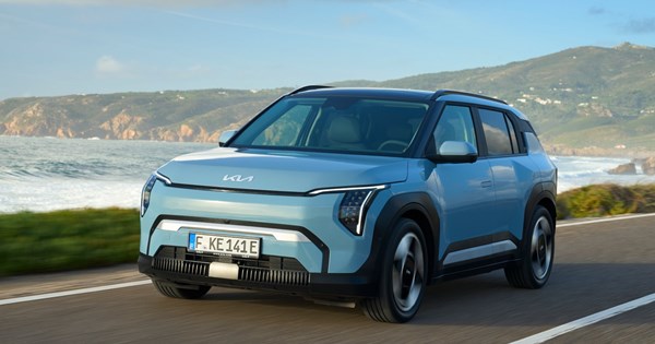 Αυτό είναι το νέο sedan της Kia, λέγεται K4 και αναπτύχθηκε στην Ευρώπη - εικόνα 7