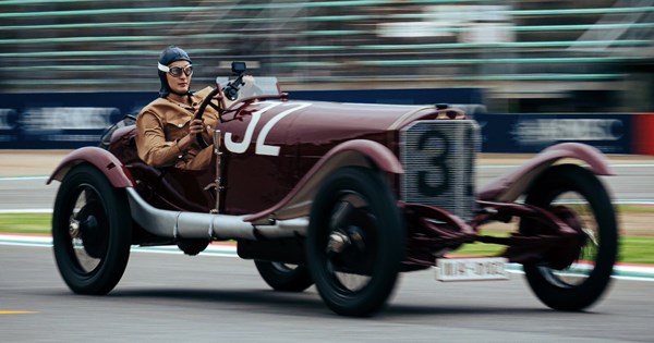 Mercedes-AMG CLA 45 S 4MATIC+ Coupe: Τόλμη και γοητεία - εικόνα 13