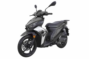 Αυτό είναι το πιο φθηνό scooter της Yamaha και χρειάζεται δίπλωμα αυτοκινήτου - εικόνα 4