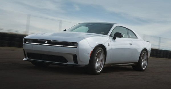 Το Fiat 600 αποκτά έκδοση με θερμικό κινητήρα - εικόνα 4