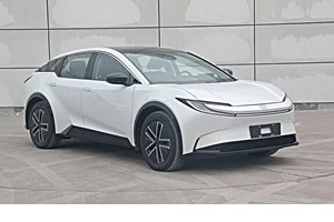 Αυτό το μοναδικό Toyota φτιάχτηκε για σέρφερς - εικόνα 6