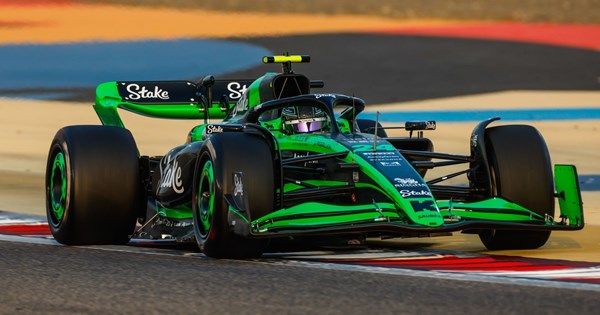 Η Hennessey Corvette C8 "διαλύει" το Tesla Cybertruck σε αγώνα drag - εικόνα 6